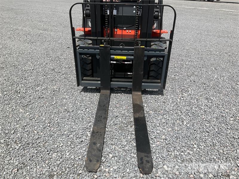  Energy CPCD30 6600 lb Montacargas (Sin Usar) / For Montacargas - otros