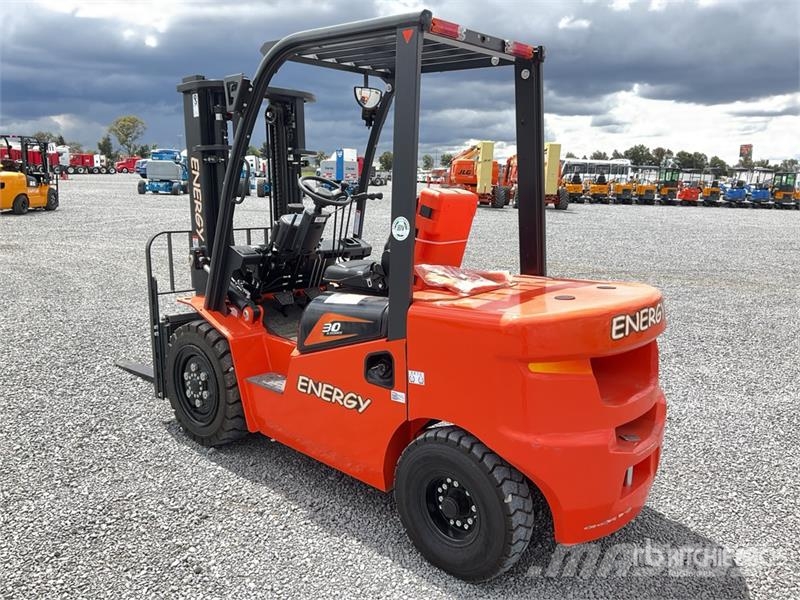  Energy CPCD30 6600 lb Montacargas (Sin Usar) / For Montacargas - otros