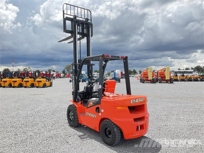  Energy CPCD30 6600 lb Montacargas (Sin Usar) / For Montacargas - otros