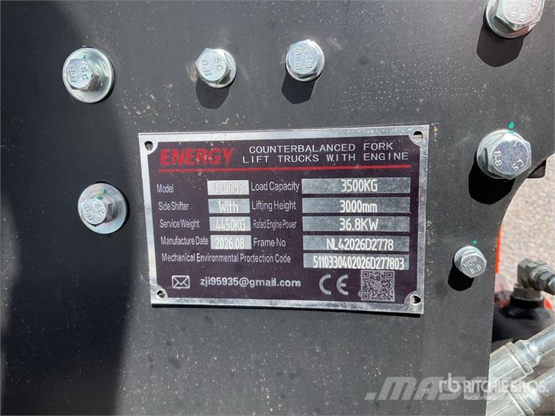  Energy CPCD35 7700 lb Pneumatic Tire Montacargas ( Targoncák-Egyéb