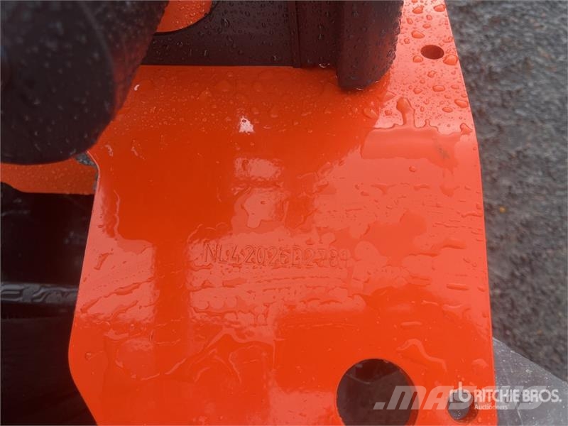  Energy CPCD35 7700 lb Pneumatic Tire Montacargas ( شاحنات ذات رافعات شوكية - أخرى