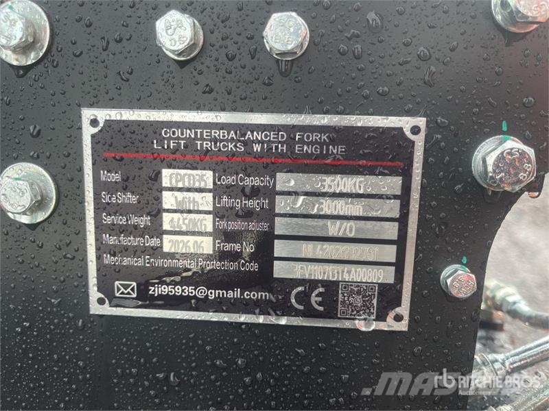  Energy CPCD35 7700 lb Pneumatic Tire Montacargas ( شاحنات ذات رافعات شوكية - أخرى