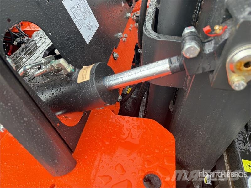  Energy CPCD35 7700 lb Pneumatic Tire Montacargas ( شاحنات ذات رافعات شوكية - أخرى