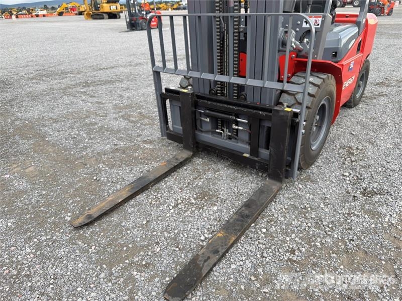 Energy CPCD50 11000 lb Pneumatic Tire Montacargas Інше