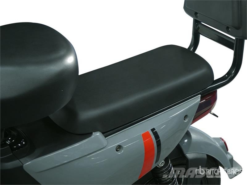 EV-GRAY Patin Electrico (Sin Usar) / Scooter (Unus ATV-d