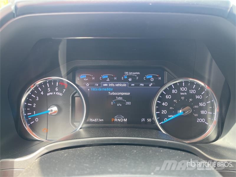 Ford Expedition Max 4WD Camioneta / SUV Auto's