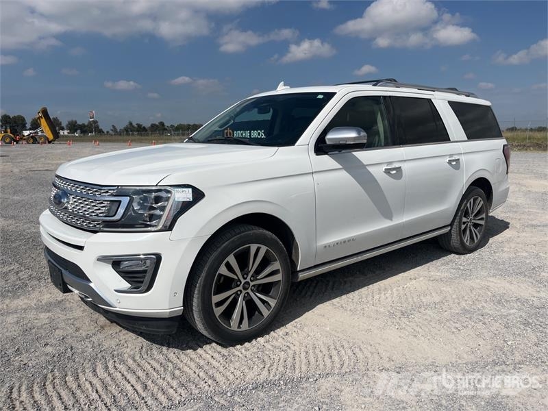 Ford Expedition Max 4WD Camioneta / SUV Auto's