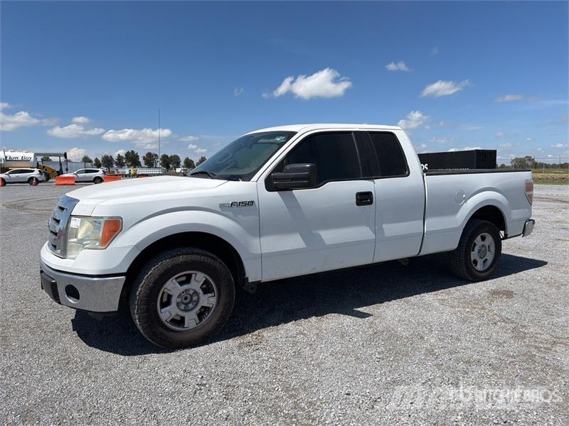 Ford F-150 XLT Crew Cab Camioneta / Pickup Další