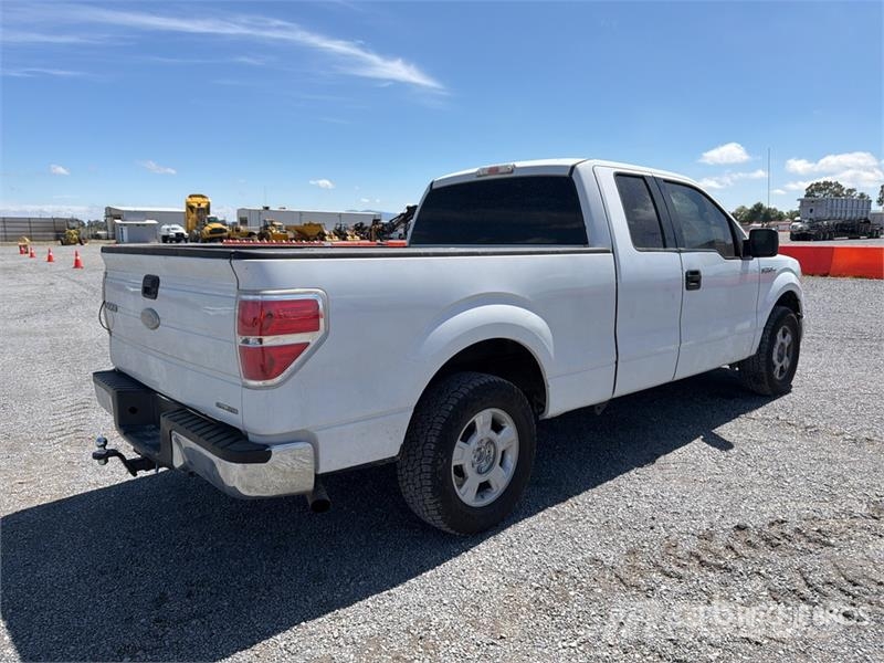 Ford F-150 XLT Crew Cab Camioneta / Pickup Další
