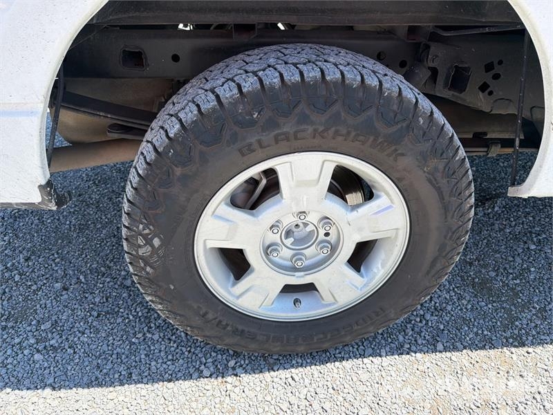 Ford F-150 XLT Crew Cab Camioneta / Pickup Další