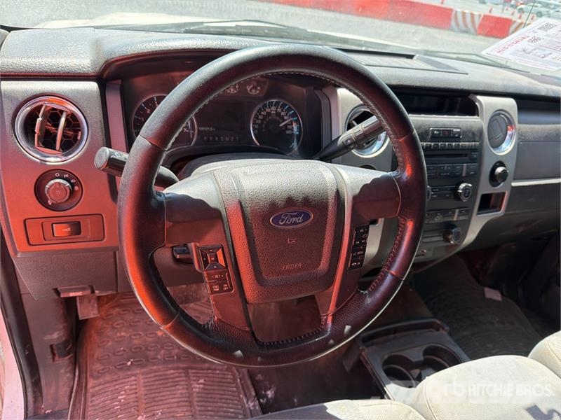 Ford F-150 XLT Crew Cab Camioneta / Pickup Další