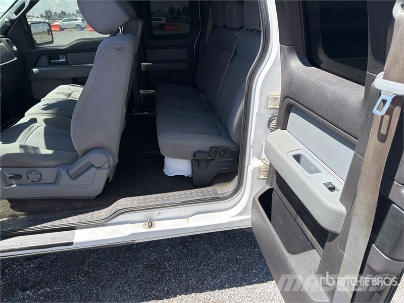 Ford F-150 XLT Crew Cab Camioneta / Pickup Další