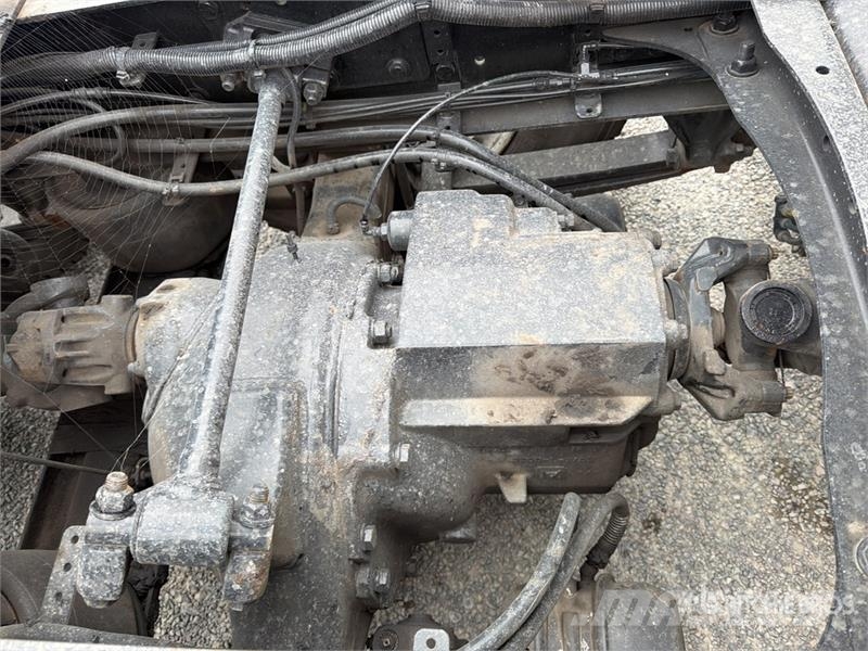 Freightliner Cascadia 125 6x4 Tractocamion con Dormitorio / T/A Naudoti vilkikai