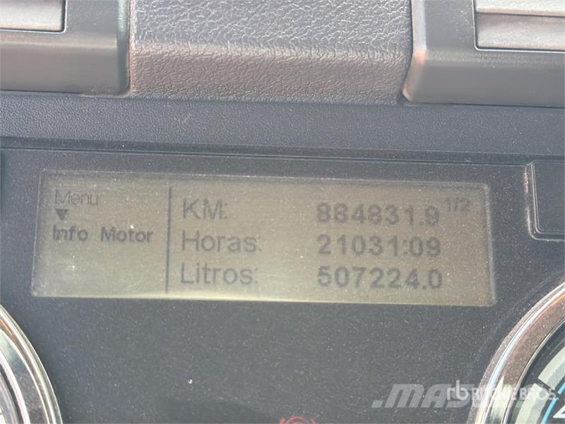 Freightliner Cascadia 125 6x4 Tractocamion con Dormitorio / T/A Nyergesvontatók