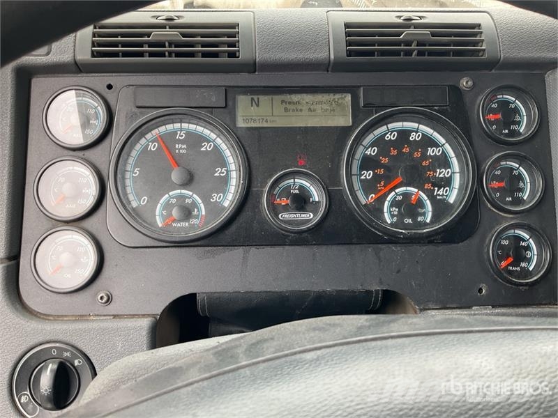 Freightliner Cascadia 125 Vlačilci