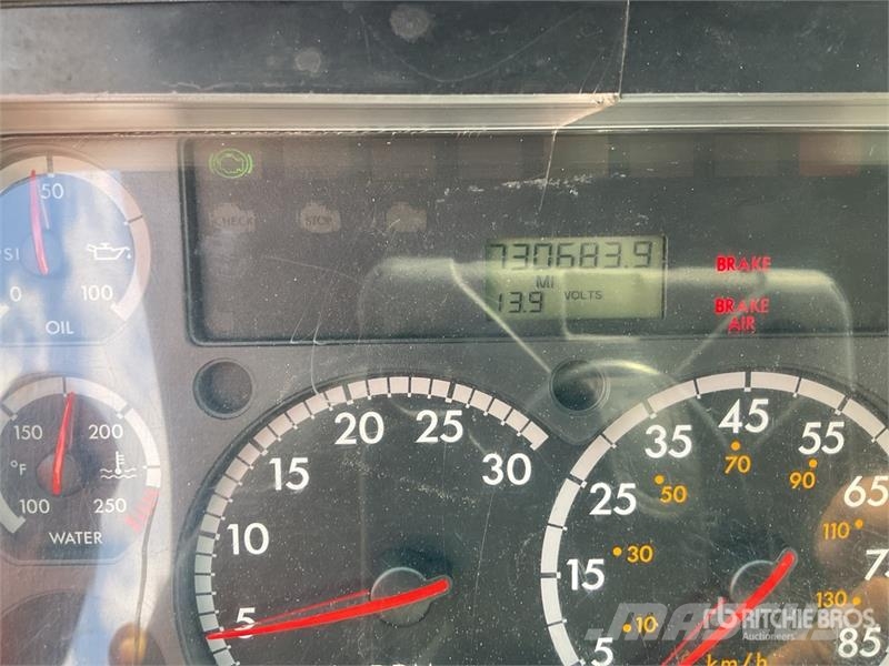 Freightliner Cascadia 20000 L 6x4 Camion Pipa de Agua / Water T Ūdens mašīnas