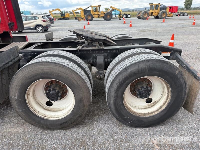Freightliner Cascadia 125 6x4 Tractocamion con Dormitorio / T/A Sattelzugmaschinen