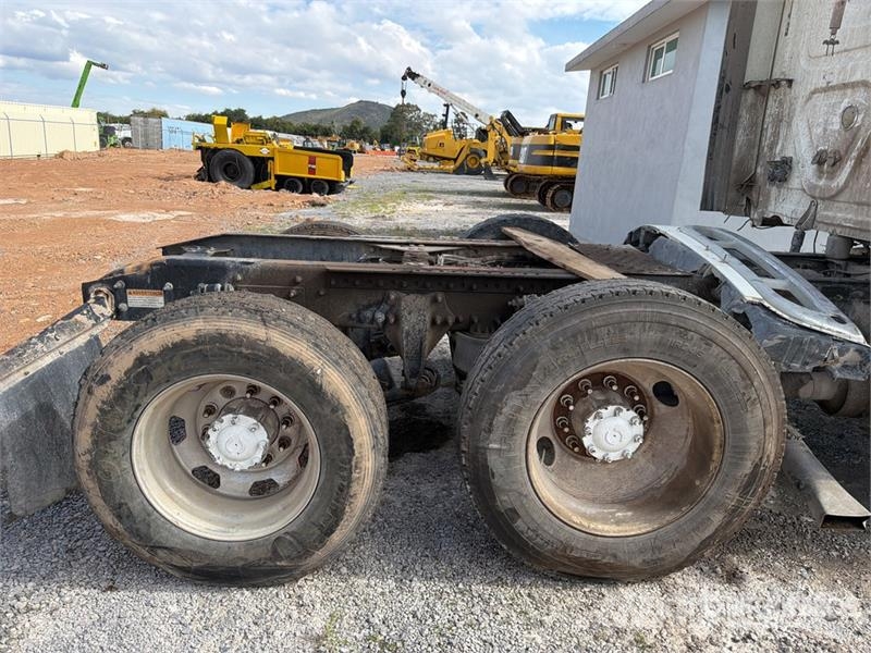 Freightliner Cascadia 125 Tractocamion con Dormitorio (INOPERAB Cabezas tractoras