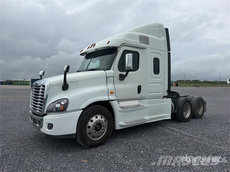 Freightliner Cascadia 125 Sadulveokid