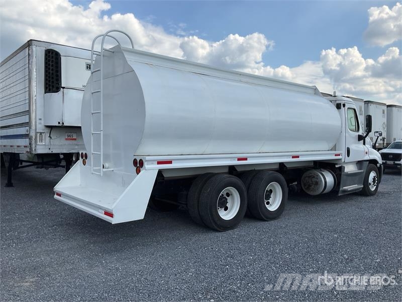 Freightliner Cascadia 20000 L 6x4 Camion Pipa de Agua / Water T Ūdens mašīnas