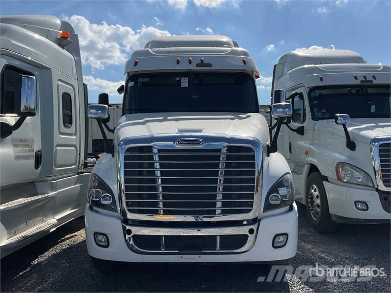 Freightliner Cascadia 125 Cabezas tractoras