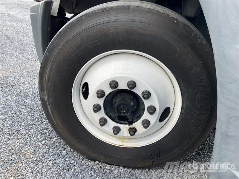 Freightliner Cascadia 20000 L 6x4 Camion Pipa de Agua / Water T Ūdens mašīnas