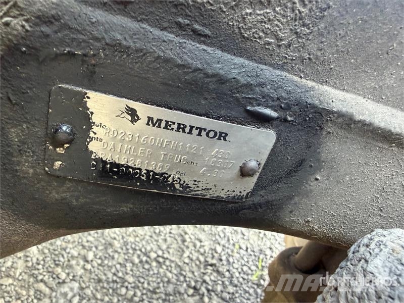 Freightliner Cascadia 125 6x4 Tractocamion con Dormitorio / T/A Cabezas tractoras