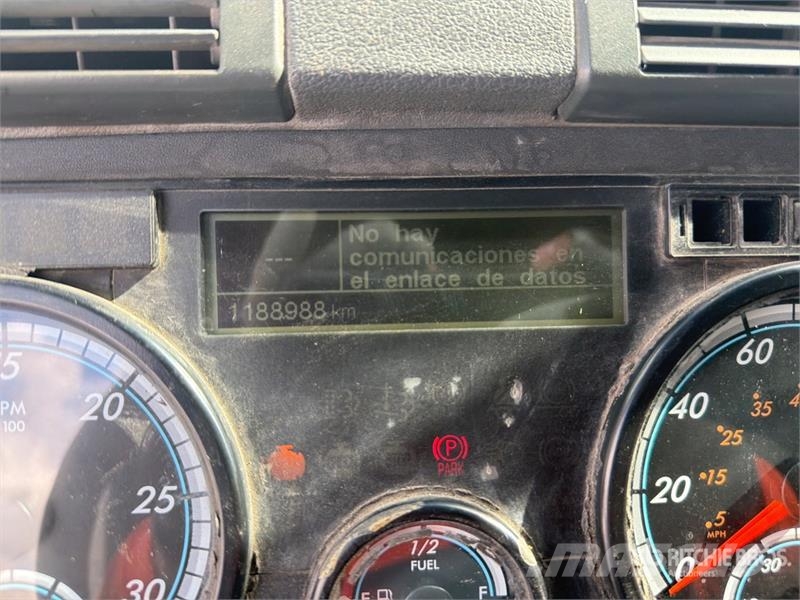 Freightliner Cascadia 125 6x4 Tractocamion con Dormitorio / T/A Sattelzugmaschinen
