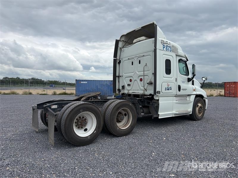 Freightliner Cascadia 125 曳引機組件