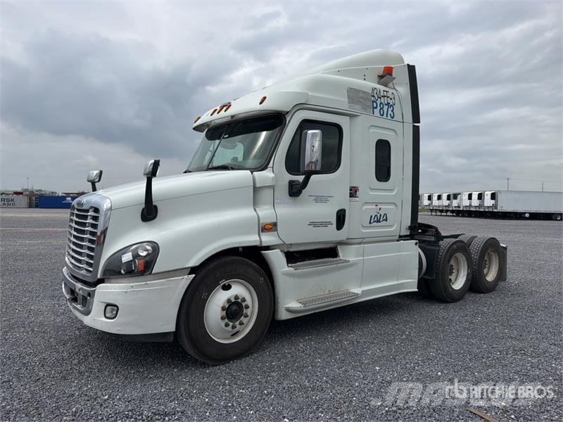 Freightliner Cascadia 125 曳引機組件