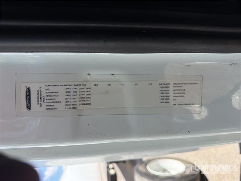 Freightliner Cascadia 125 6x4 Tractocamion con Dormitorio / T/A Cabezas tractoras