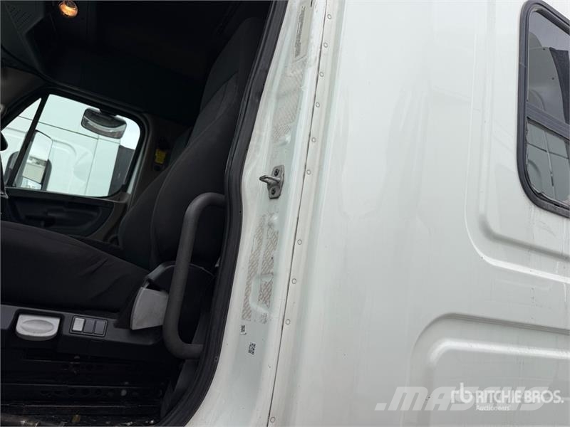 Freightliner Cascadia 125 曳引機組件