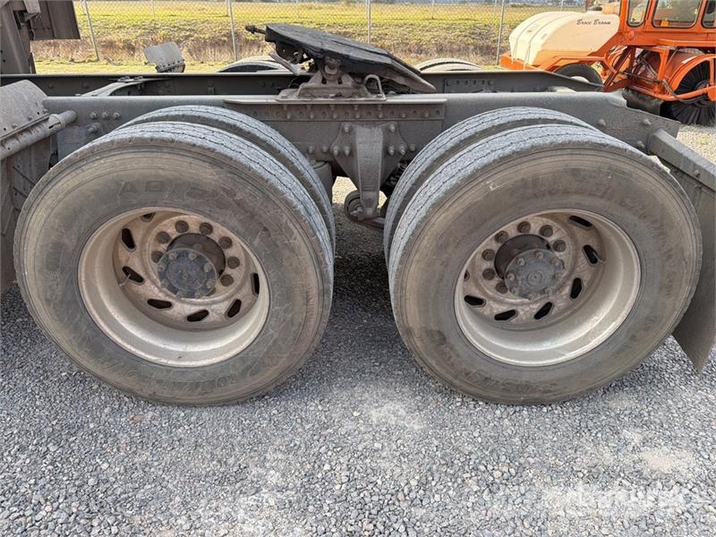 Freightliner Cascadia 125 6x4 Tractocamion con Dormitorio / T/A Sattelzugmaschinen