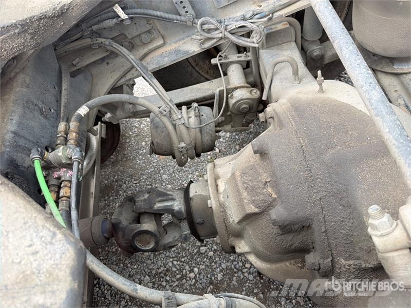 Freightliner Cascadia 125 6x4 Tractocamion con Dormitorio / T/A Sattelzugmaschinen