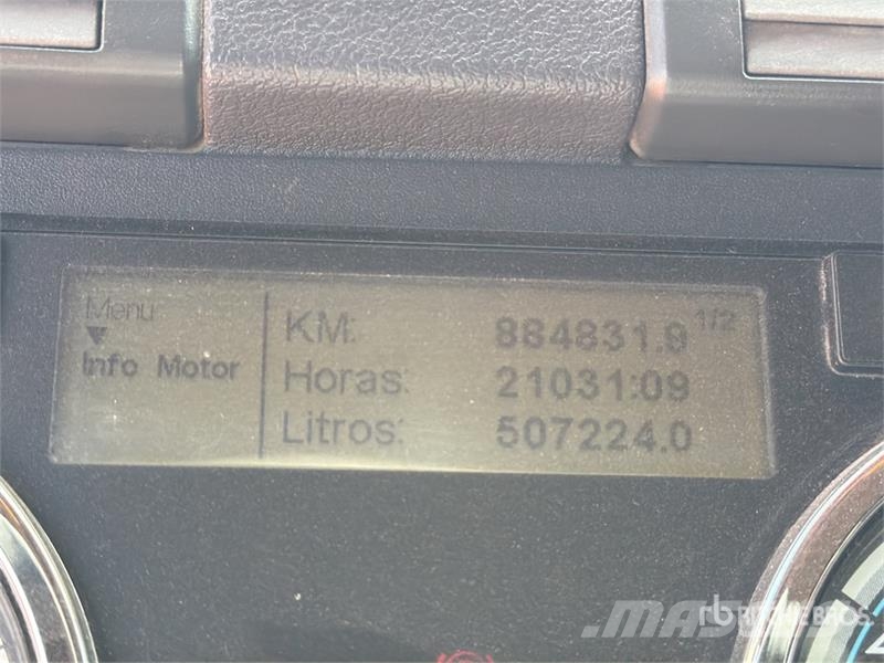 Freightliner Cascadia 125 6x4 Tractocamion con Dormitorio / T/A Nyergesvontatók
