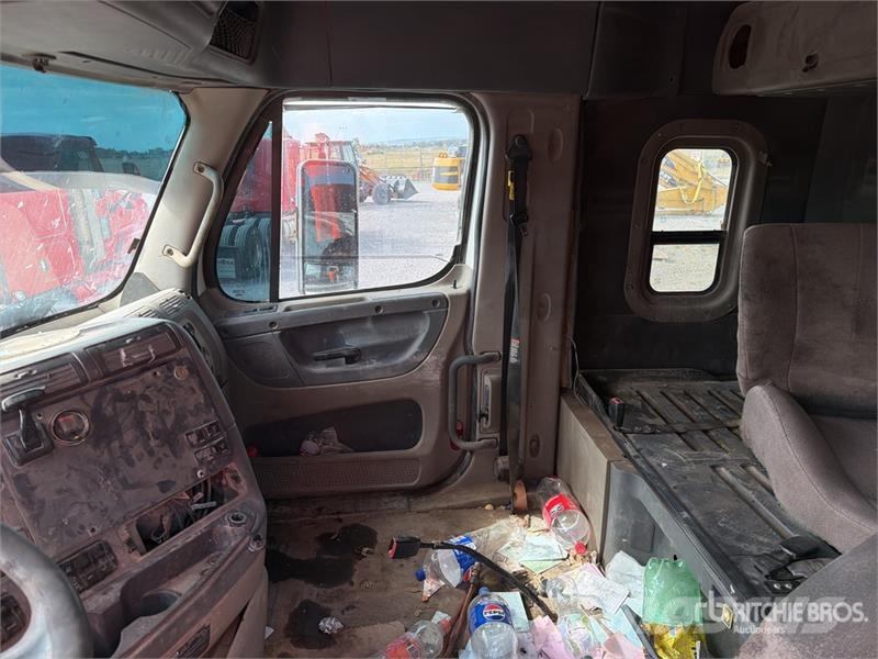 Freightliner Cascadia 125 Tractocamion con Dormitorio (INOPERAB Cabezas tractoras