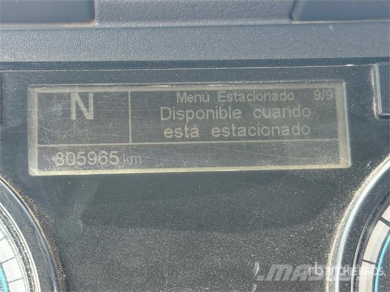 Freightliner Cascadia 125 6x4 Tractocamion con Dormitorio / T/A Cabezas tractoras
