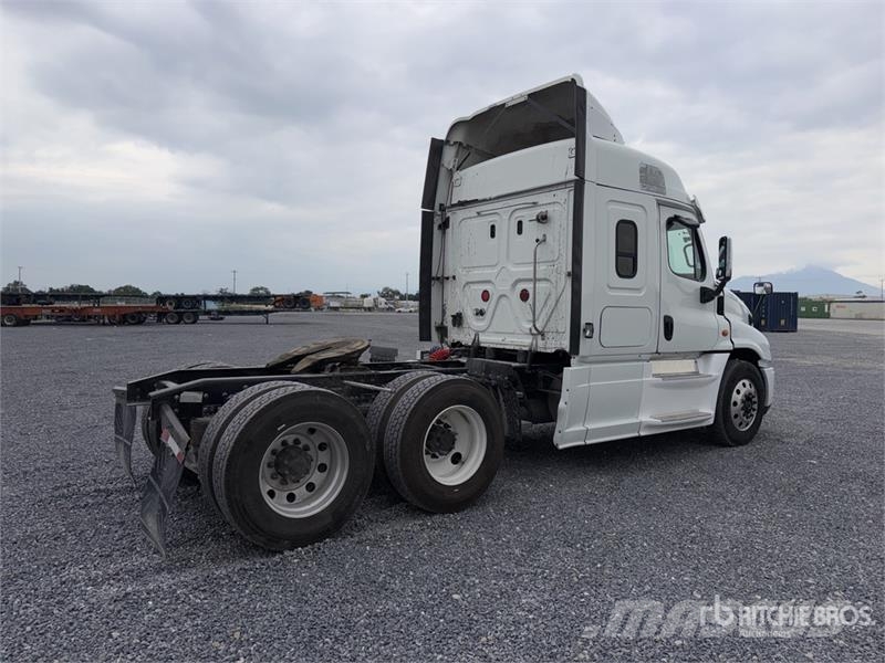 Freightliner Cascadia 125 Trækkere