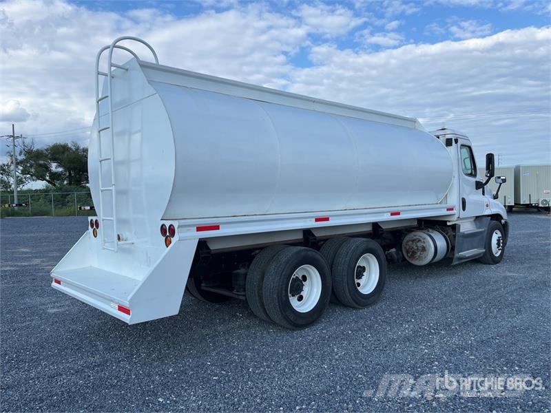 Freightliner Cascadia 20000 L 6x4 Camion Pipa de Agua / Water T Tankvogne - vand