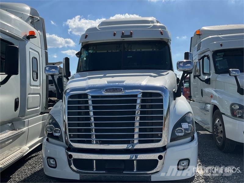 Freightliner Cascadia 125 Cabezas tractoras