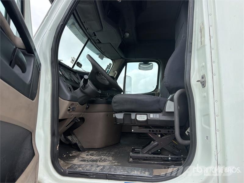 Freightliner Cascadia 125 曳引機組件