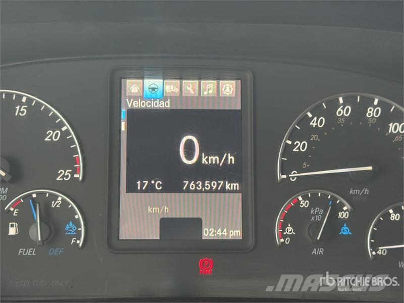 Freightliner Cascadia 126 6x4 Tractocamion con Dormitorio / T/A Sattelzugmaschinen