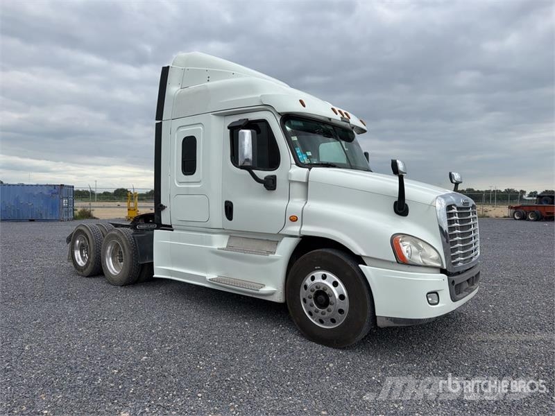 Freightliner Cascadia 125 曳引機組件