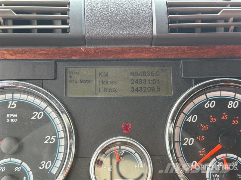 Freightliner Cascadia 125 6x4 Tractocamion con Dormitorio / T/A Sattelzugmaschinen