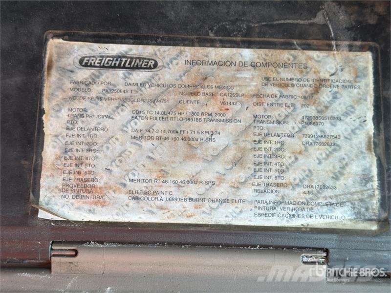 Freightliner Cascadia 125 6x4 Tractocamion con Dormitorio / T/A Motrici e Trattori Stradali