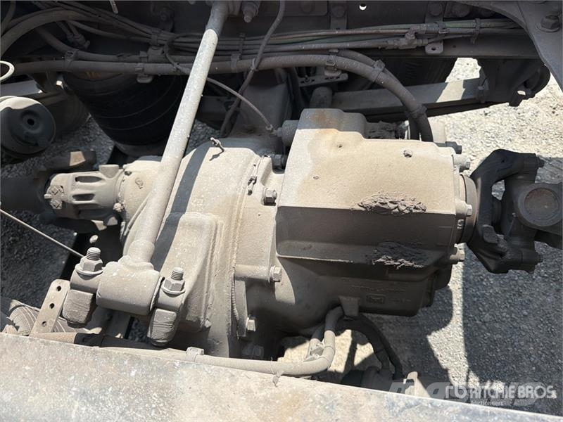 Freightliner Cascadia 125 6x4 Tractocamion con Dormitorio / T/A Тягачі