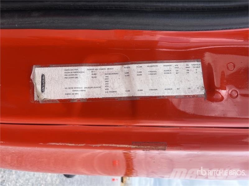 Freightliner Cascadia 125 6x4 Tractocamion con Dormitorio / T/A Motrici e Trattori Stradali