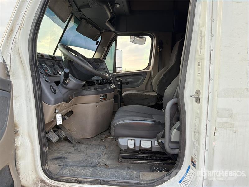 Freightliner Cascadia 125 6x4 Tractocamion con Dormitorio / T/A Sattelzugmaschinen
