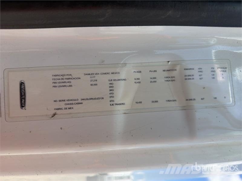 Freightliner Cascadia 125 6x4 Tractocamion con Dormitorio / T/A Cabezas tractoras