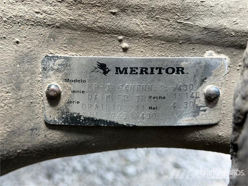 Freightliner Cascadia 125 6x4 Tractocamion con Dormitorio / T/A Cabezas tractoras